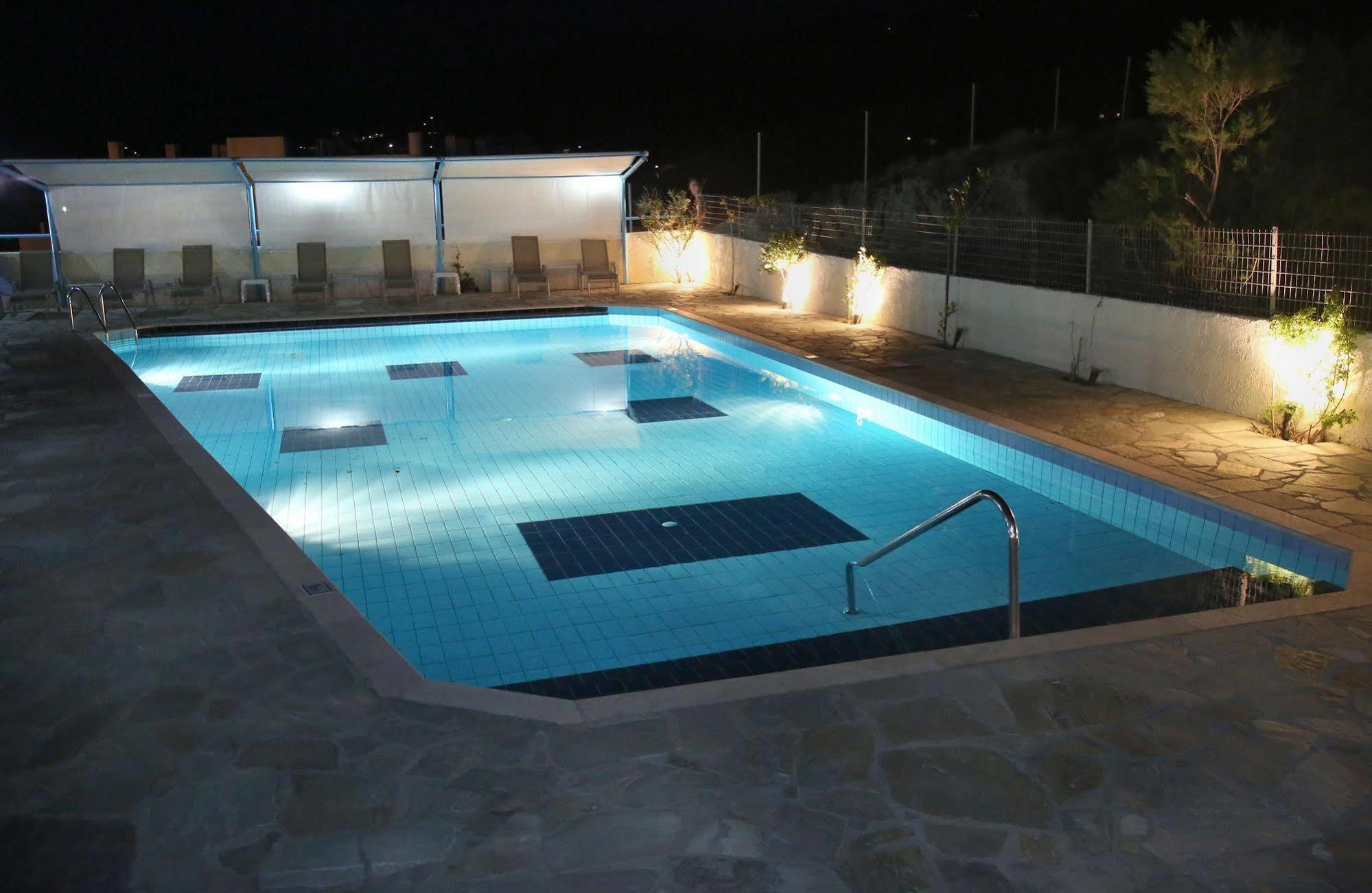 Sea Breeze Ξενοδοχείο 2*