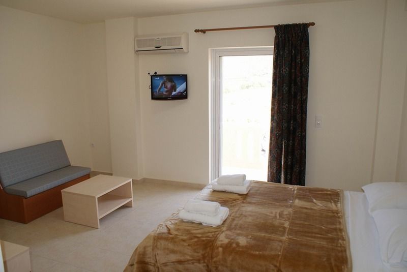 Sea Breeze Hotel